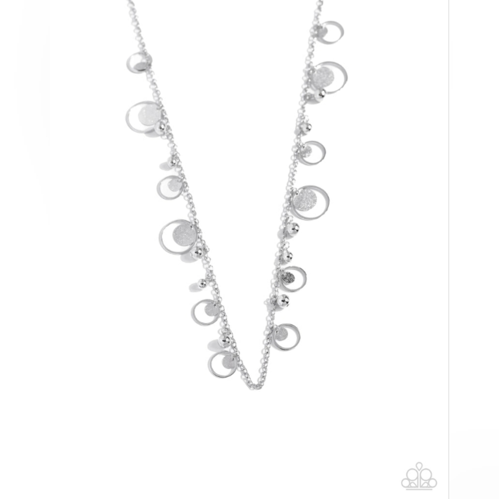 Selfie Sheen Necklace - Picture 3 of 3